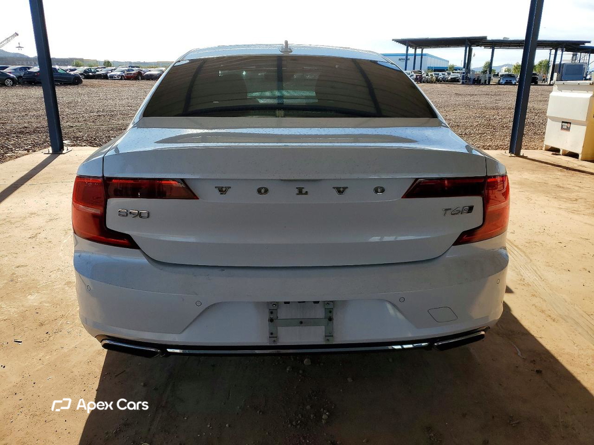 Volvo S90 2020