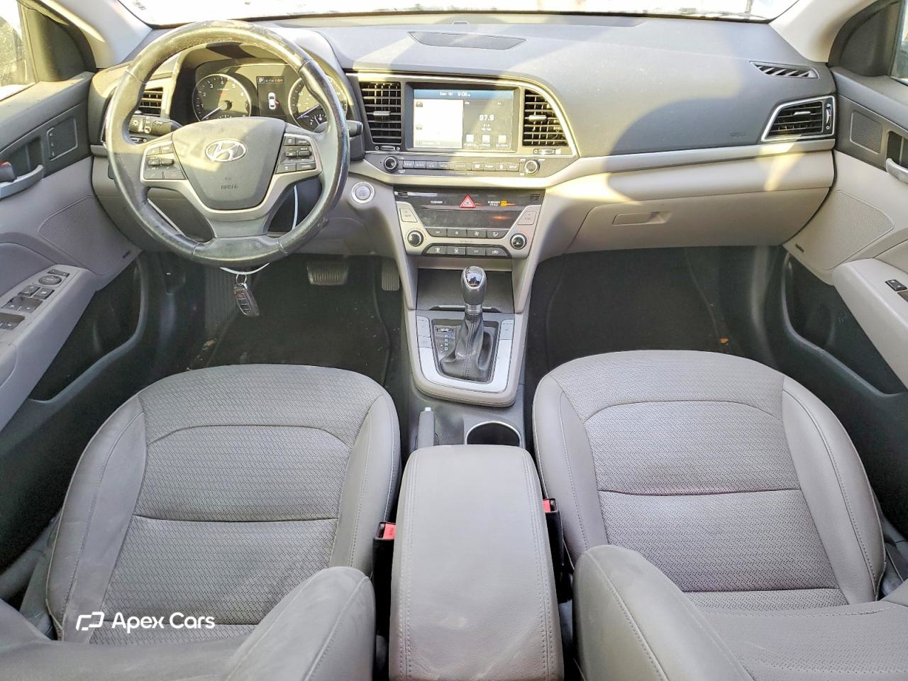 Hyundai Elantra 2017