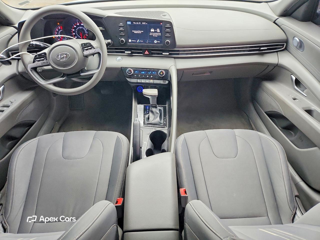Hyundai Elantra 2023