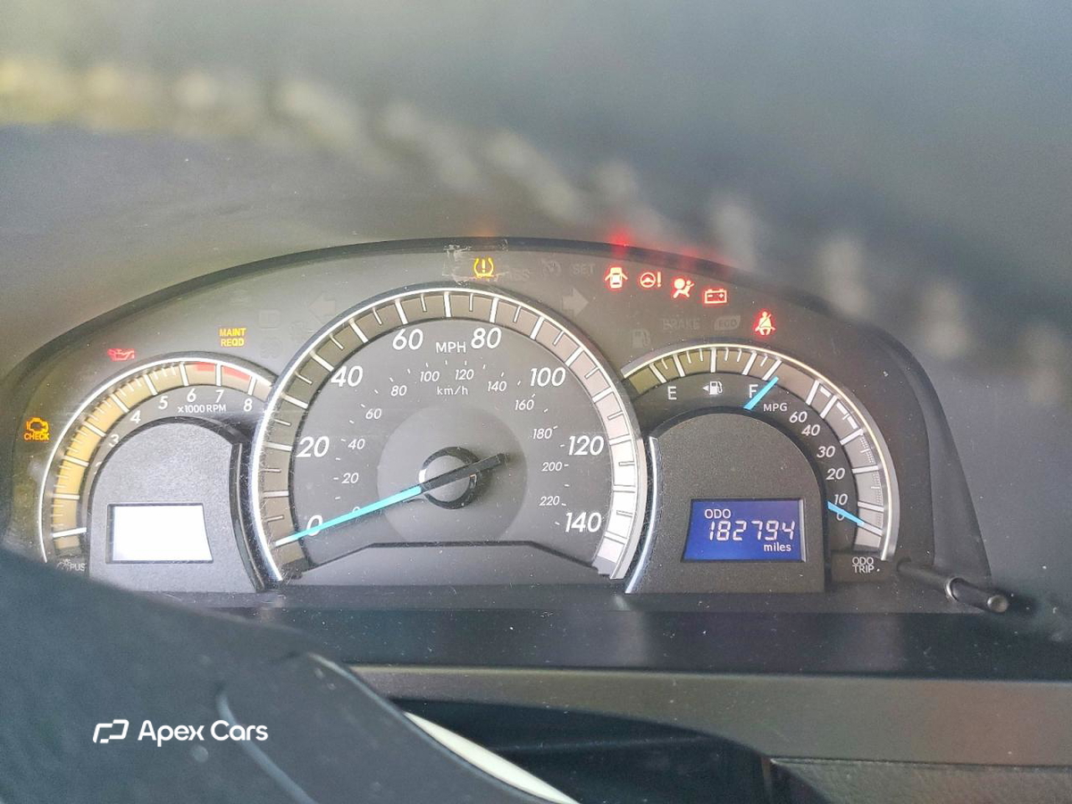 Toyota Camry 2012