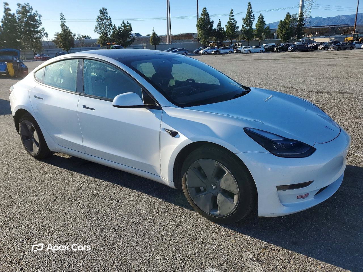 Tesla Model 3 2023
