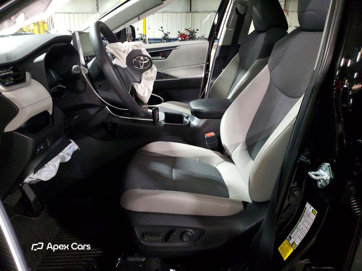 Toyota RAV 4 2025