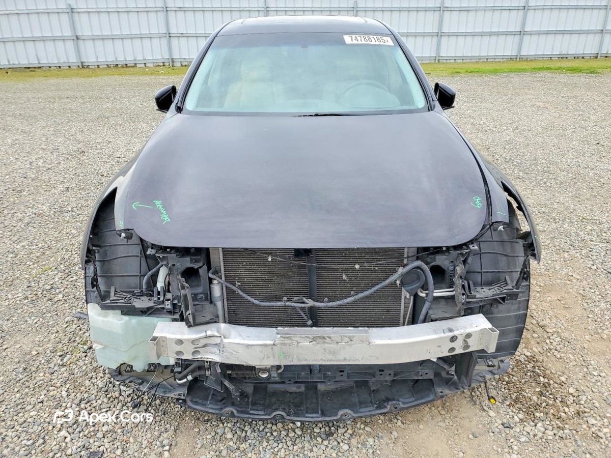 Infiniti G 2012