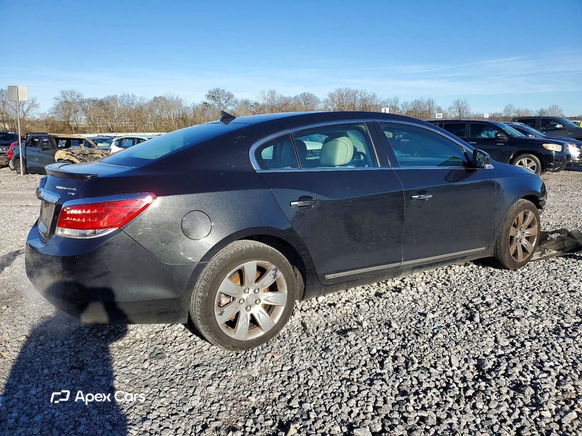 Buick LaCrosse 2011