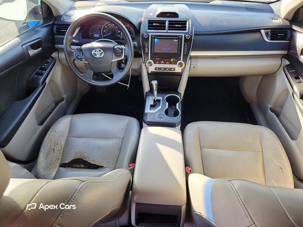 Toyota Camry 2012