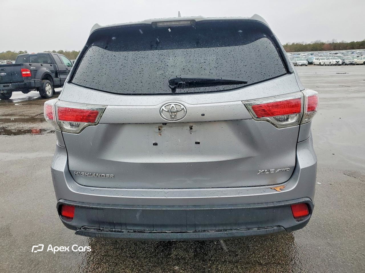 Toyota Highlander 2015