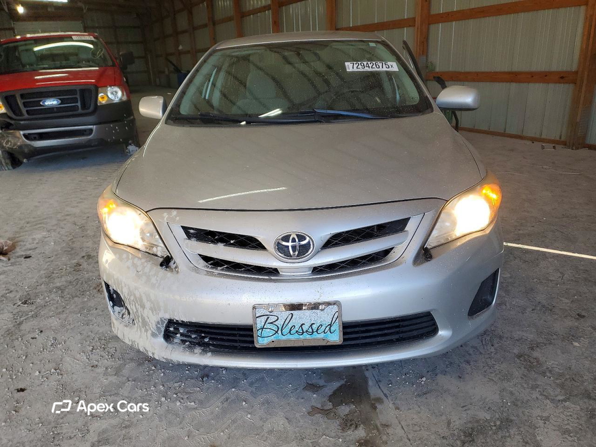 Toyota Corolla 2012