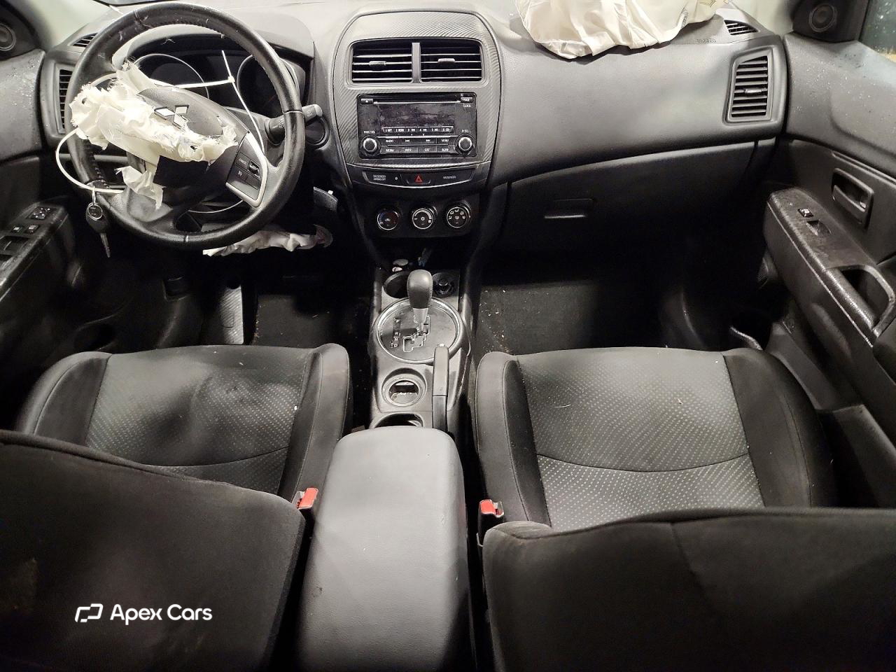 Mitsubishi Outlander 2015