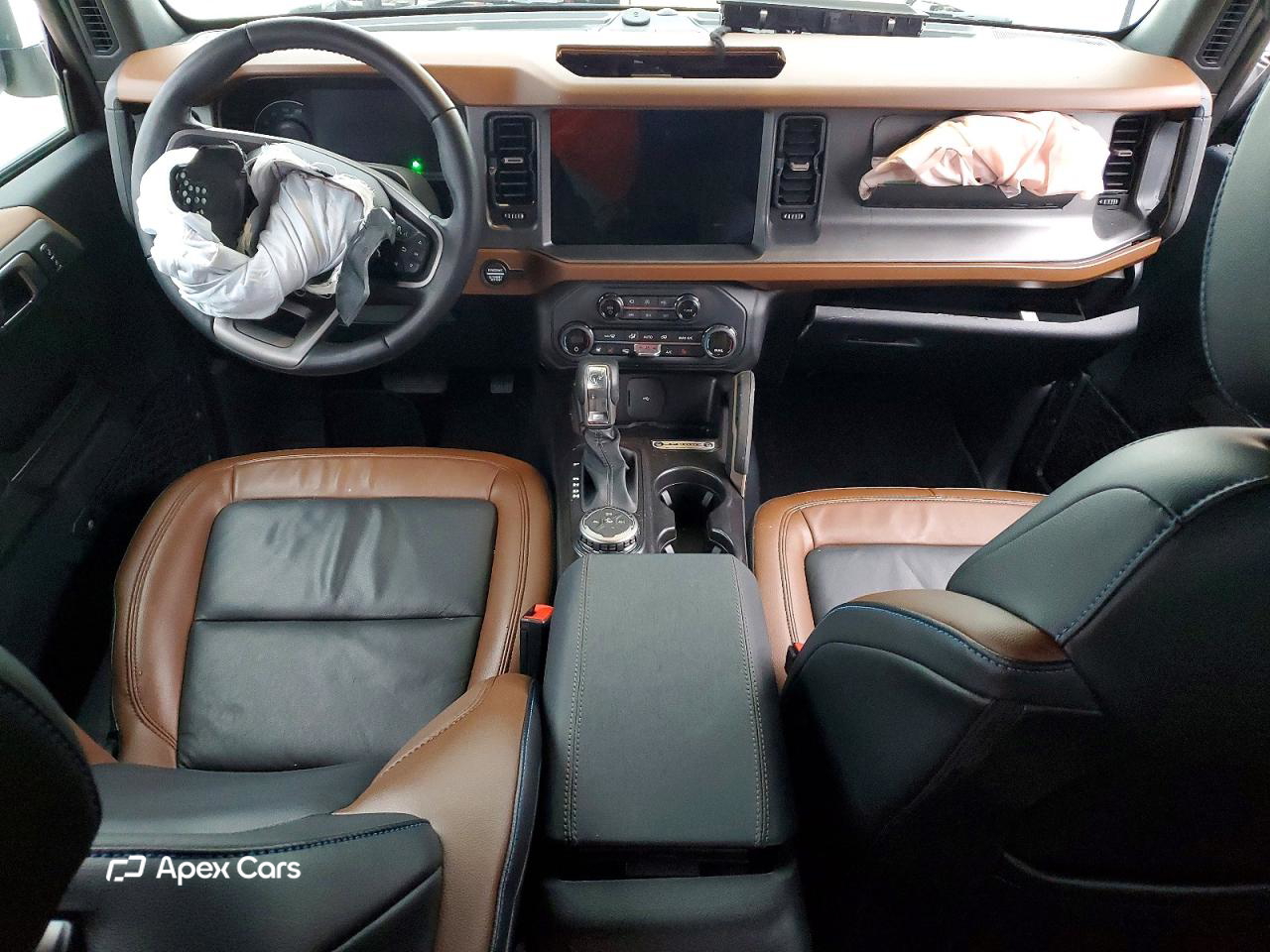 Ford Bronco 2024
