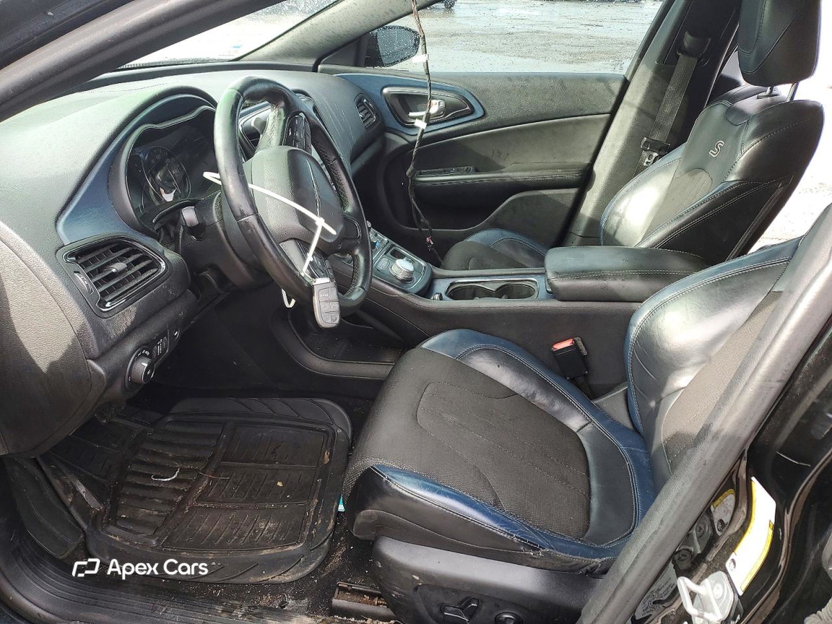 Chrysler 200 2016