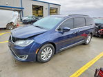 Chrysler Pacifica 2017