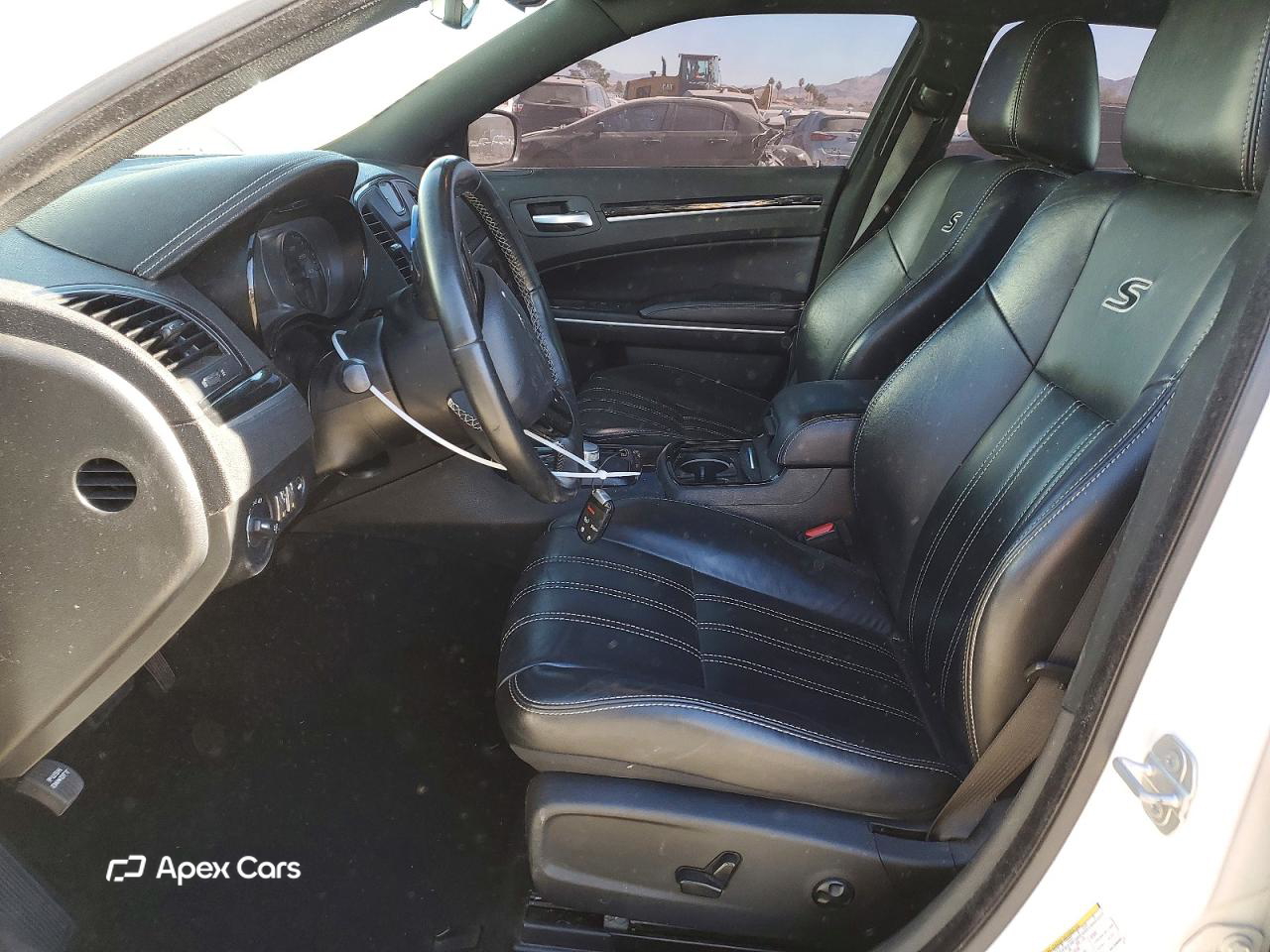 Chrysler 300 2019
