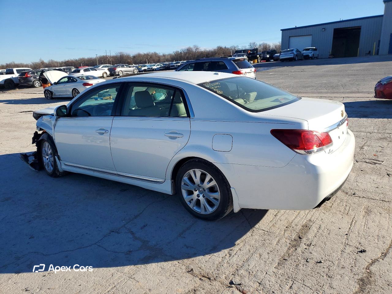 Toyota Avalon 2011