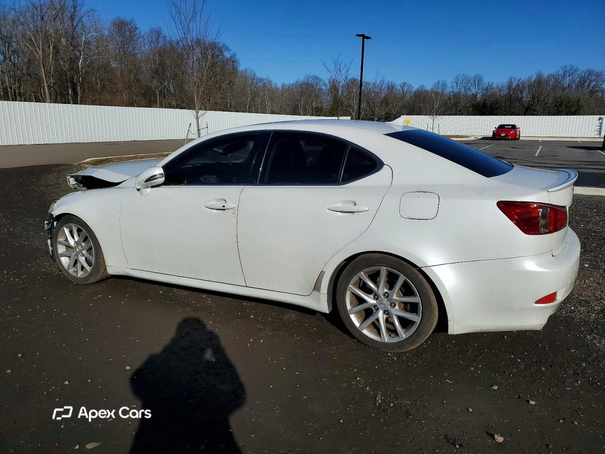 Lexus IS 2012