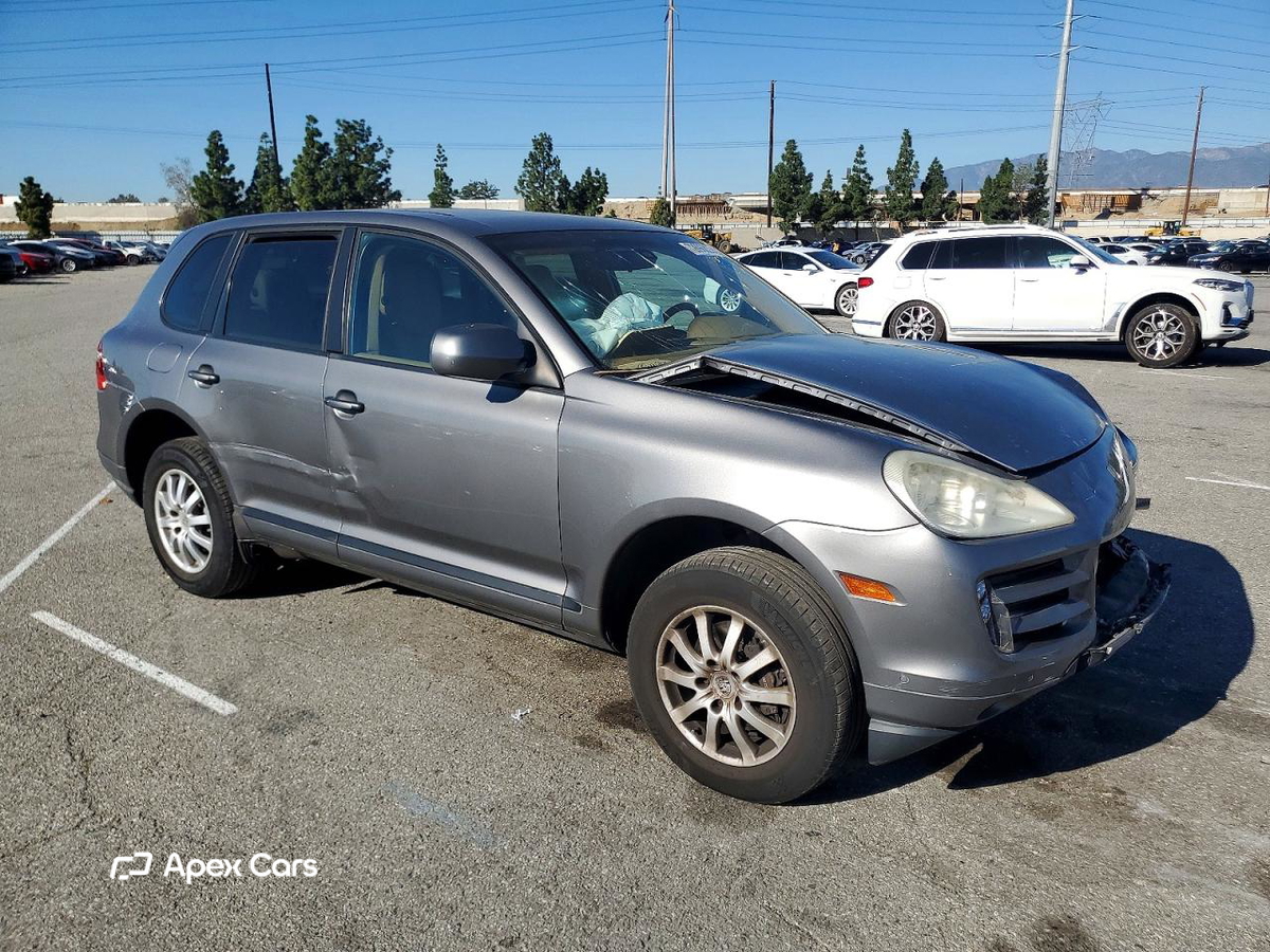 Porsche Cayenne 2010