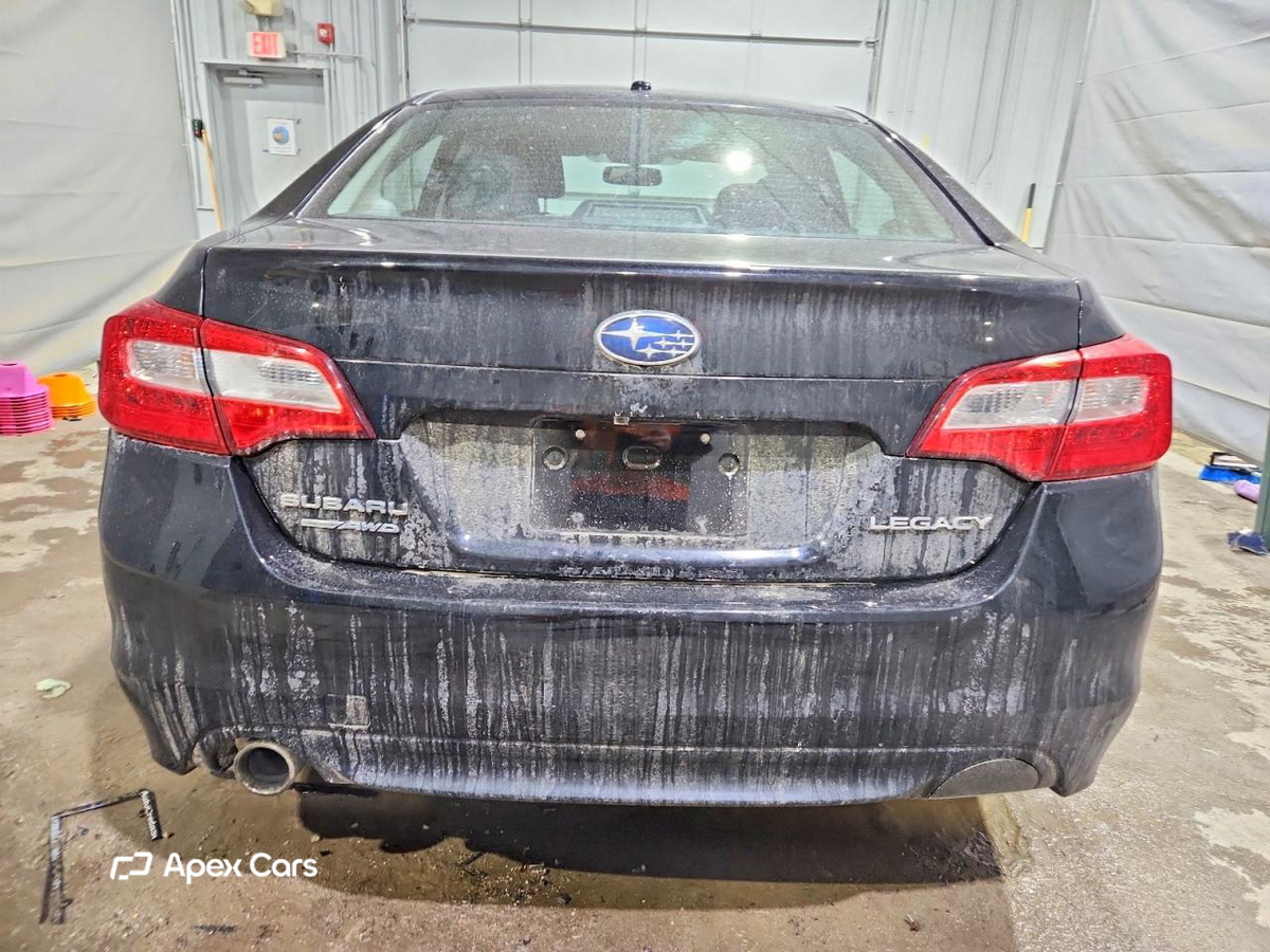Subaru Legacy 2015