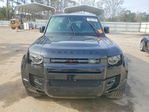 Land Rover Defender 2024