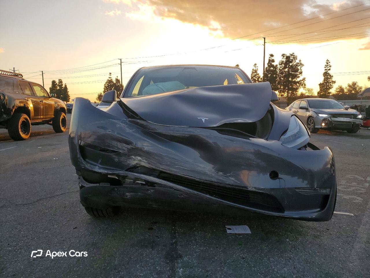 Tesla Model Y 2023
