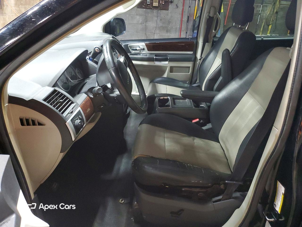 Chrysler Voyager 2010