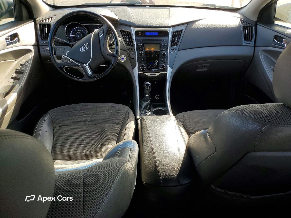 Hyundai Sonata 2013