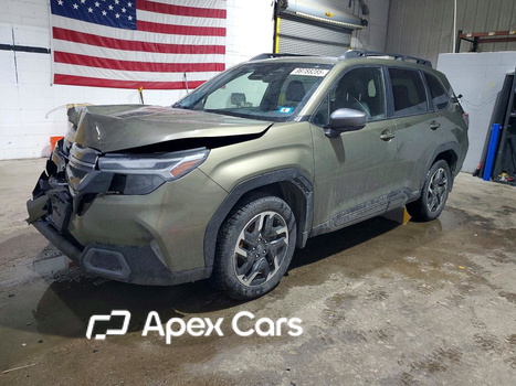 Subaru Forester 2025 - Image 1 of 15