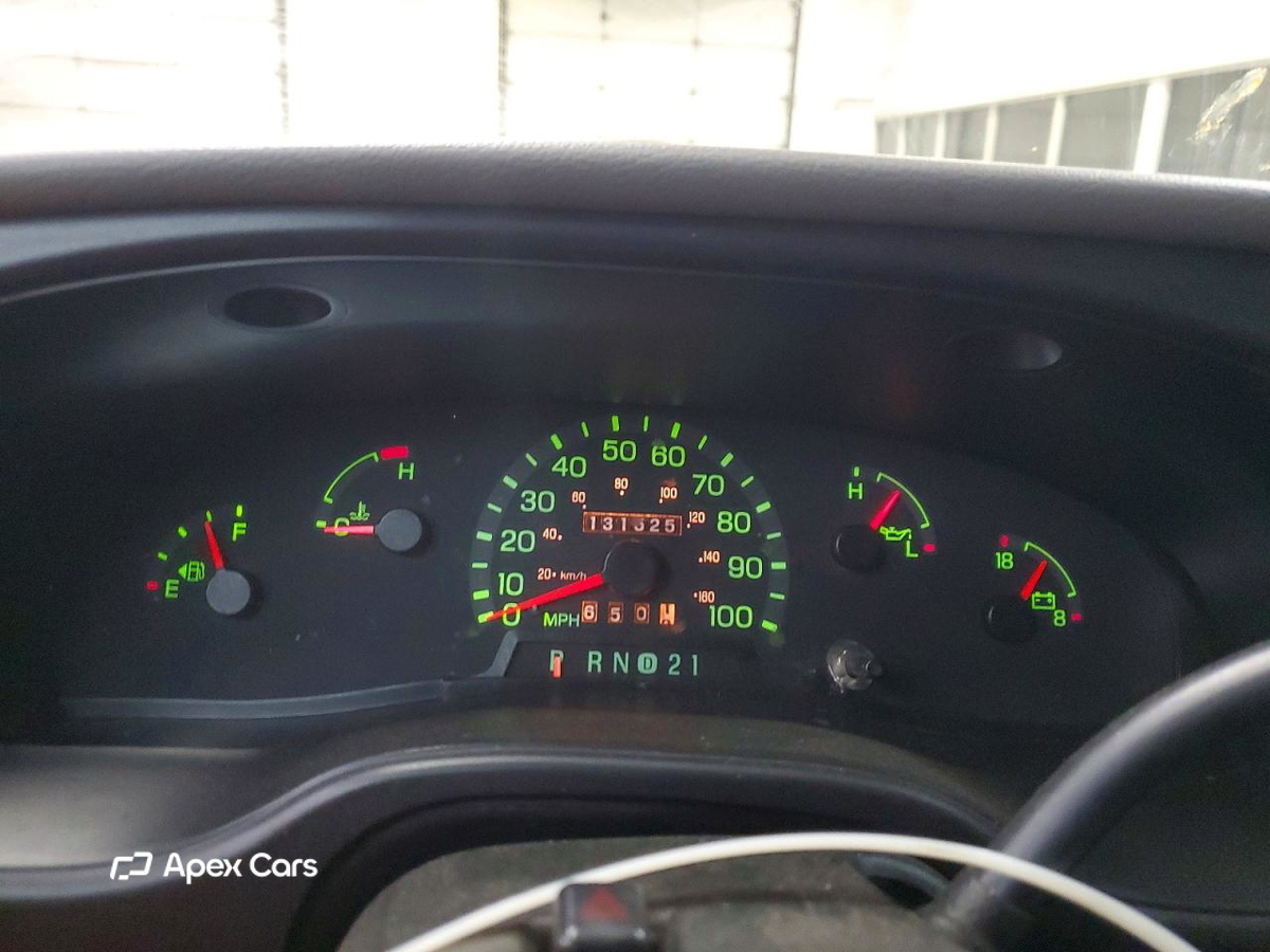 Ford Econoline 2000