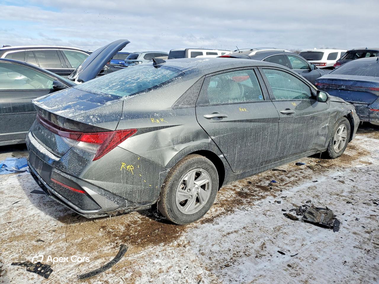 Hyundai Elantra 2025