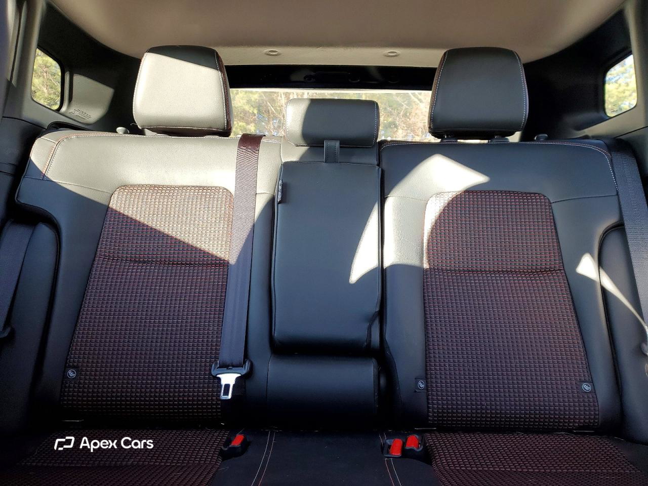Nissan Kicks 2025