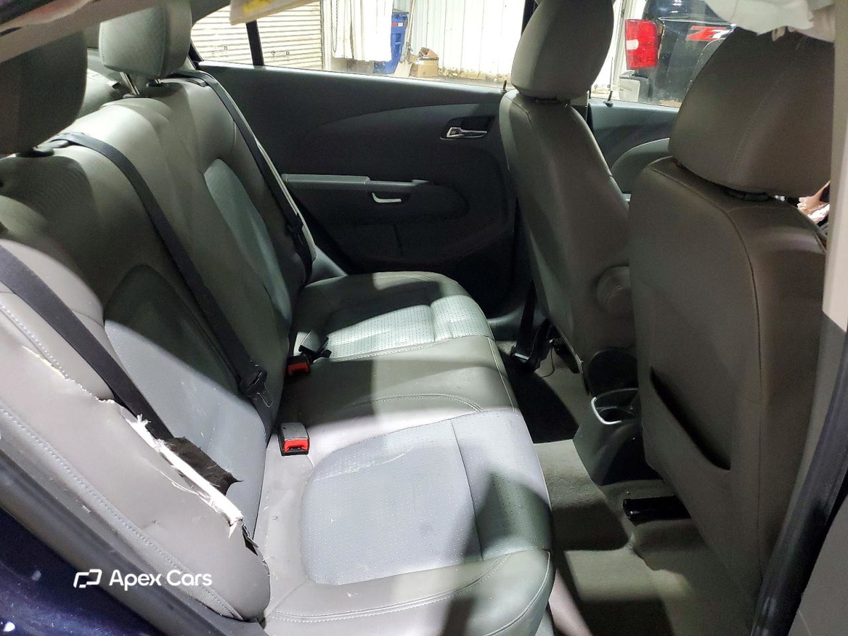 Chevrolet Sonic 2015