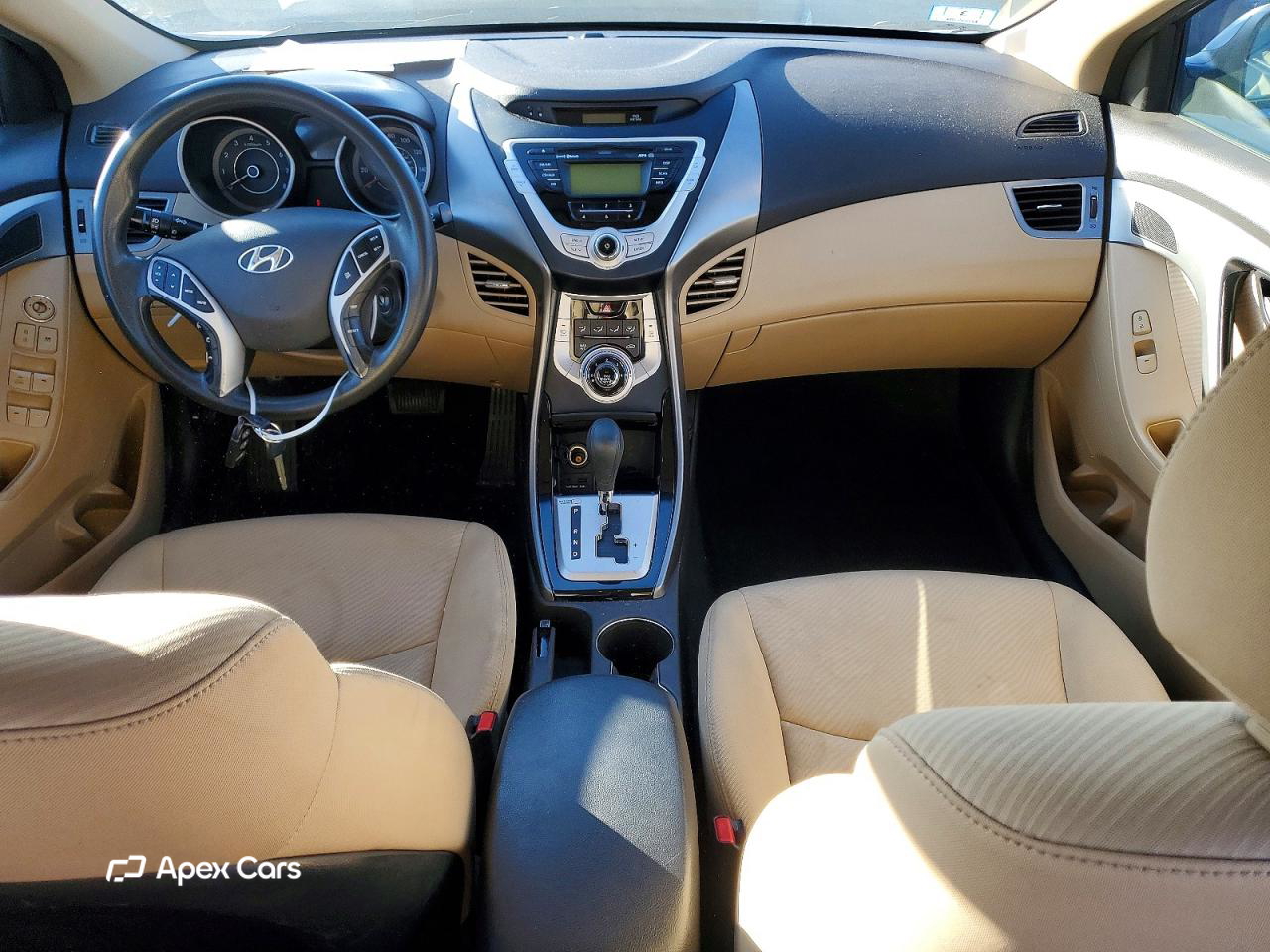 Hyundai Elantra 2012