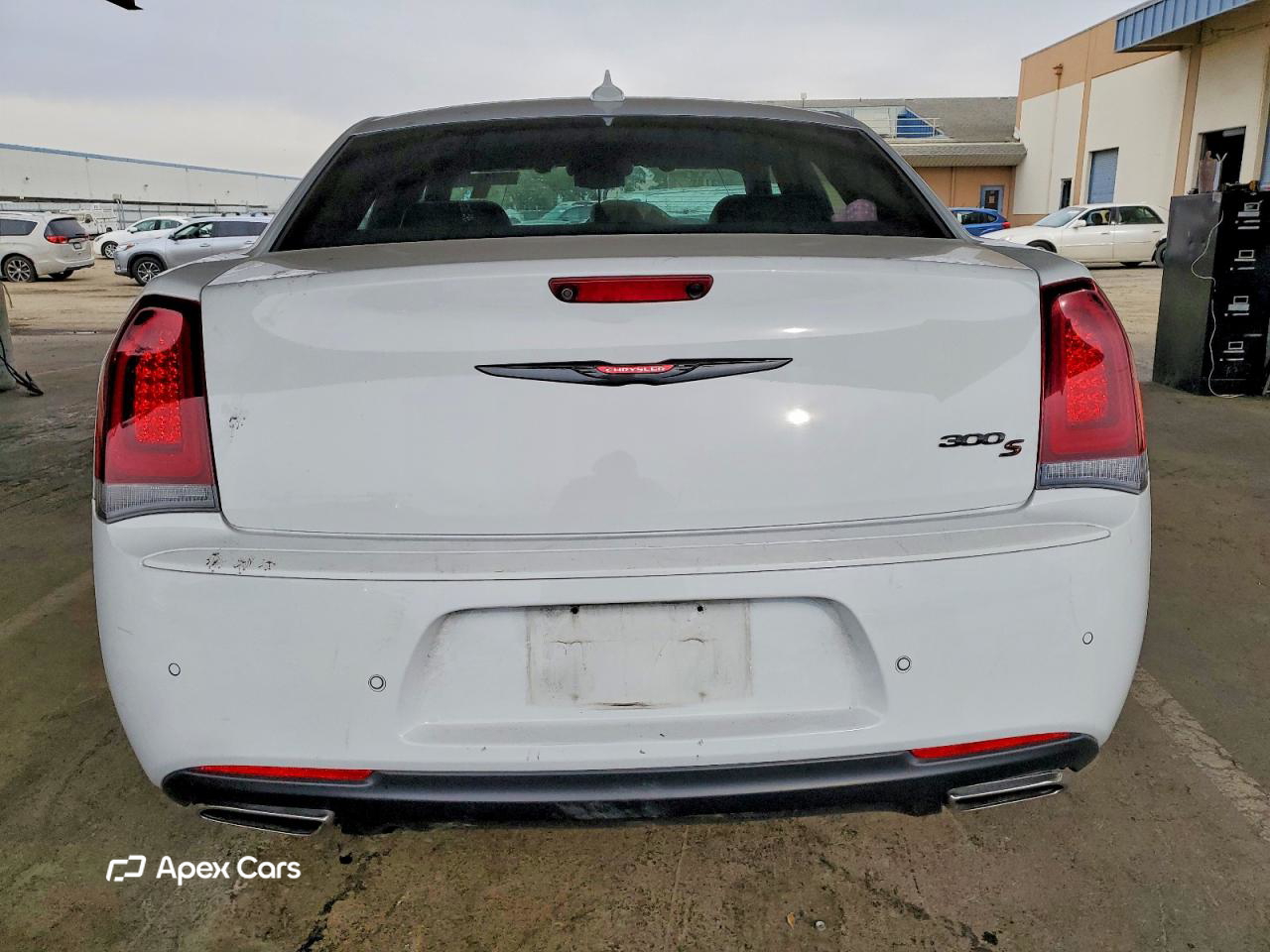 Chrysler 300 2022