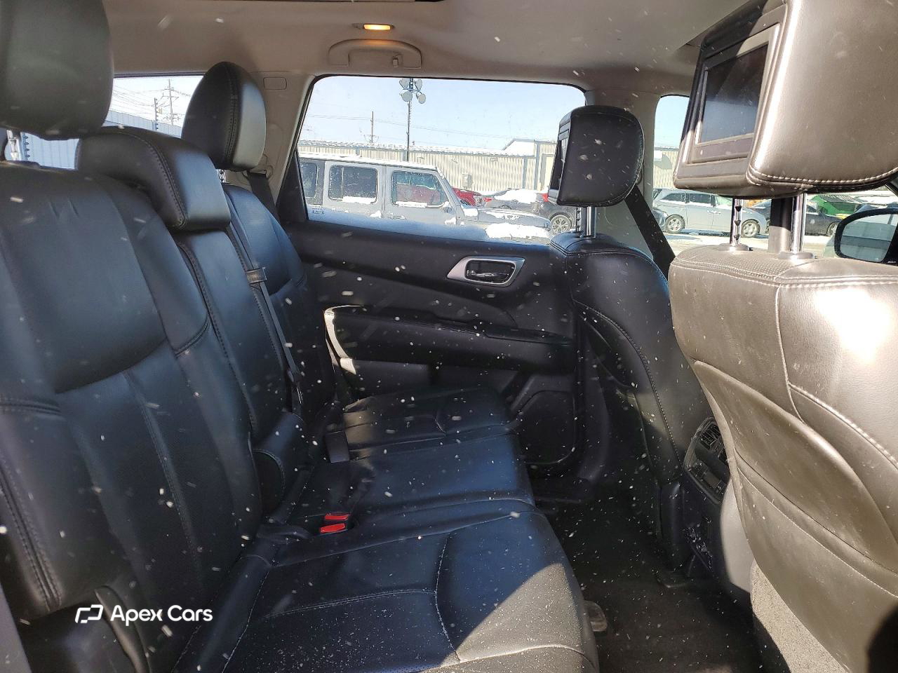 Nissan Pathfinder 2014