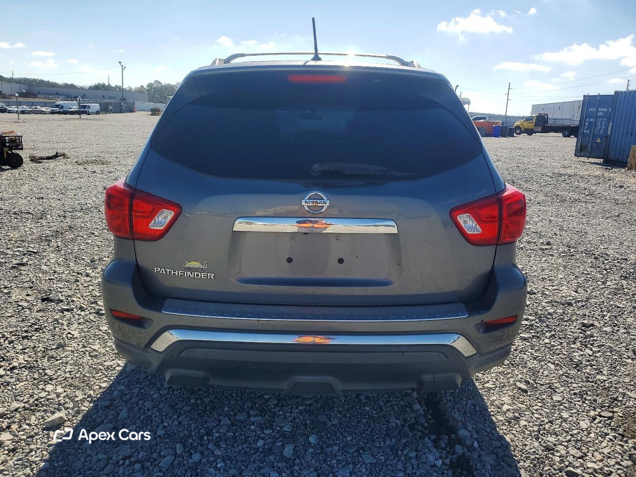 Nissan Pathfinder 2017