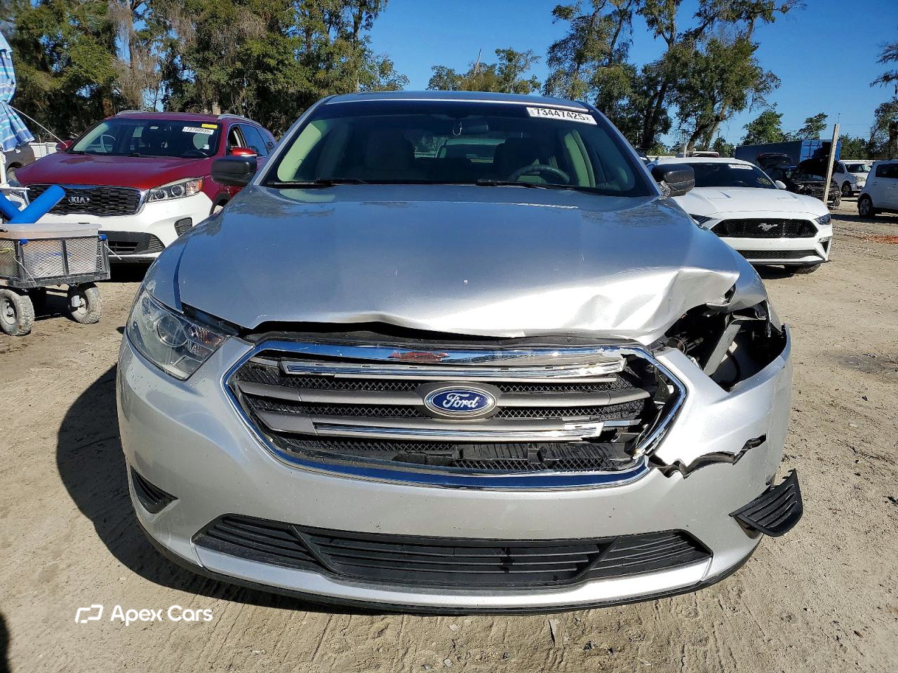 Ford Taurus 2013