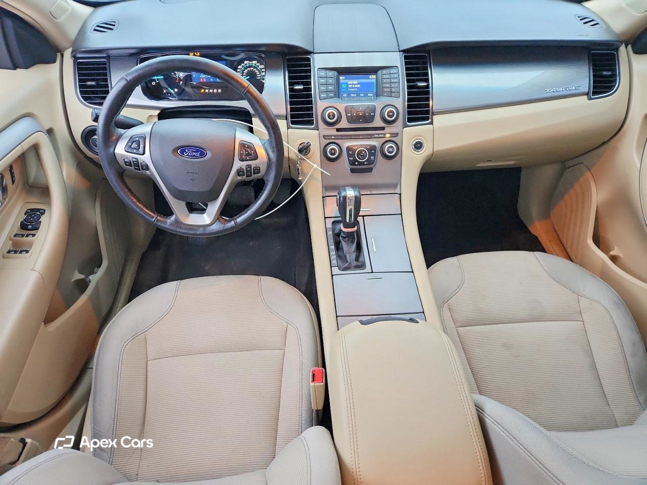 Ford Taurus 2015