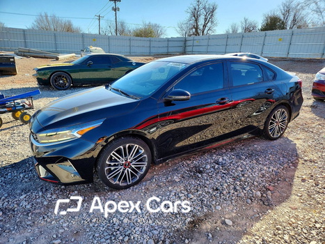 Kia Forte 2023 - Image 1 of 12