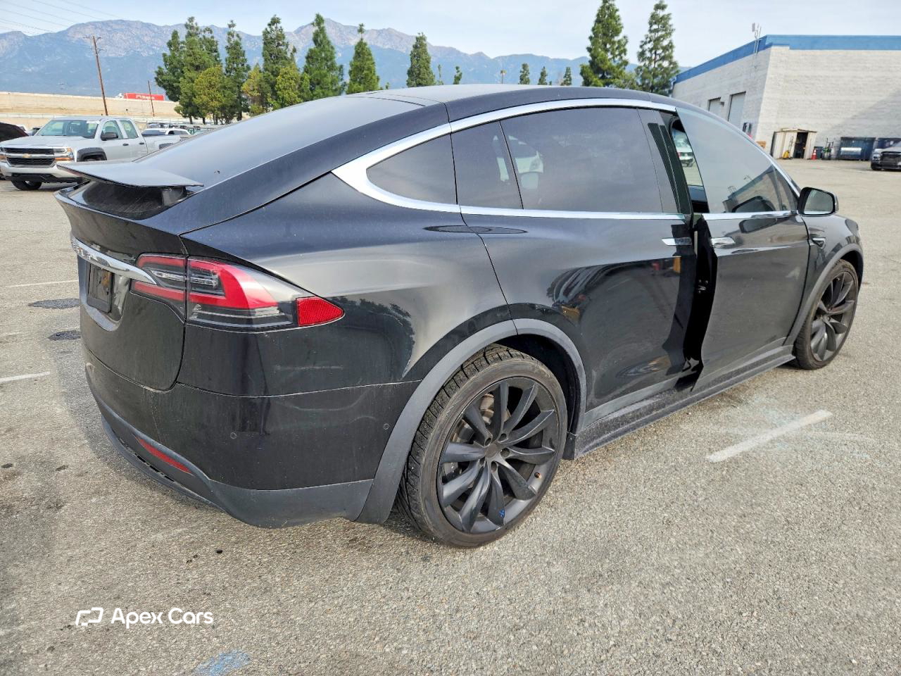 Tesla Model X 2019