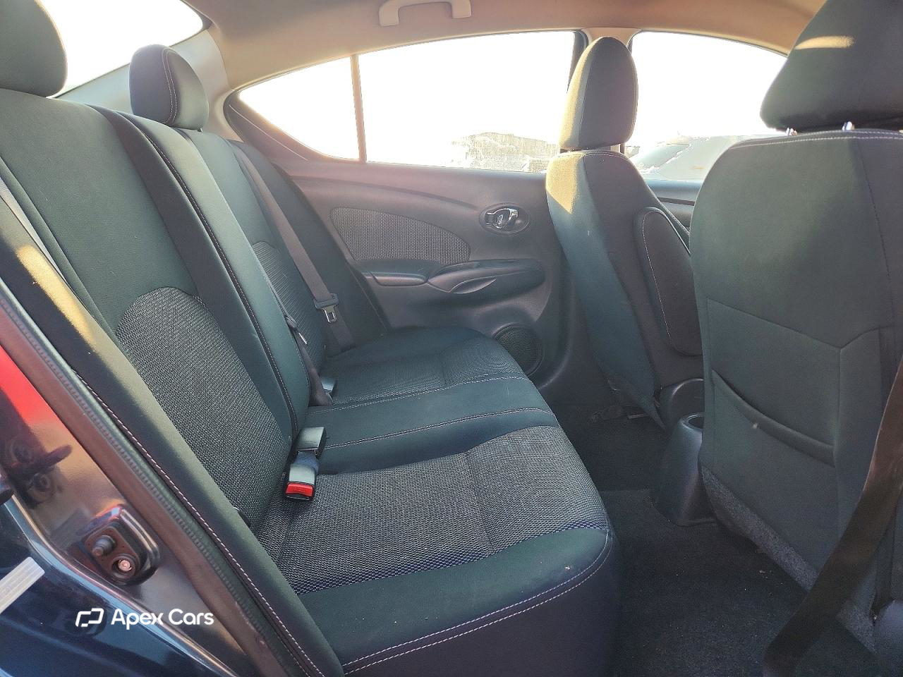 Nissan Versa 2016
