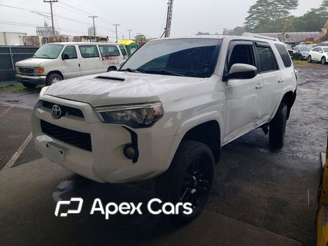 Toyota 4Runner 2015 - Image 1 of 13