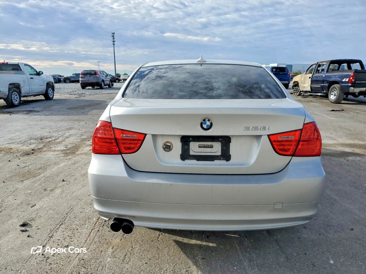 BMW Series 3 2011