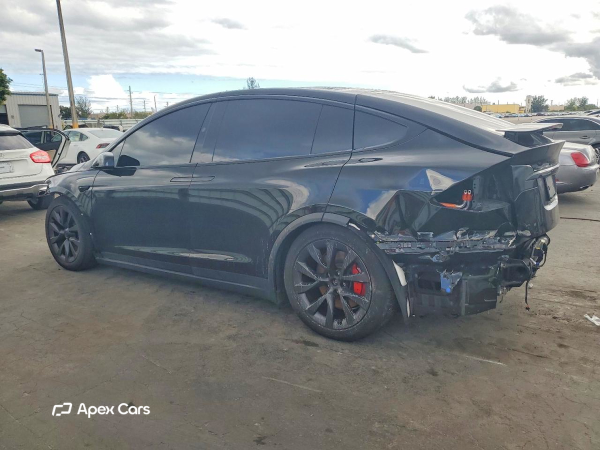 Tesla Model X 2024
