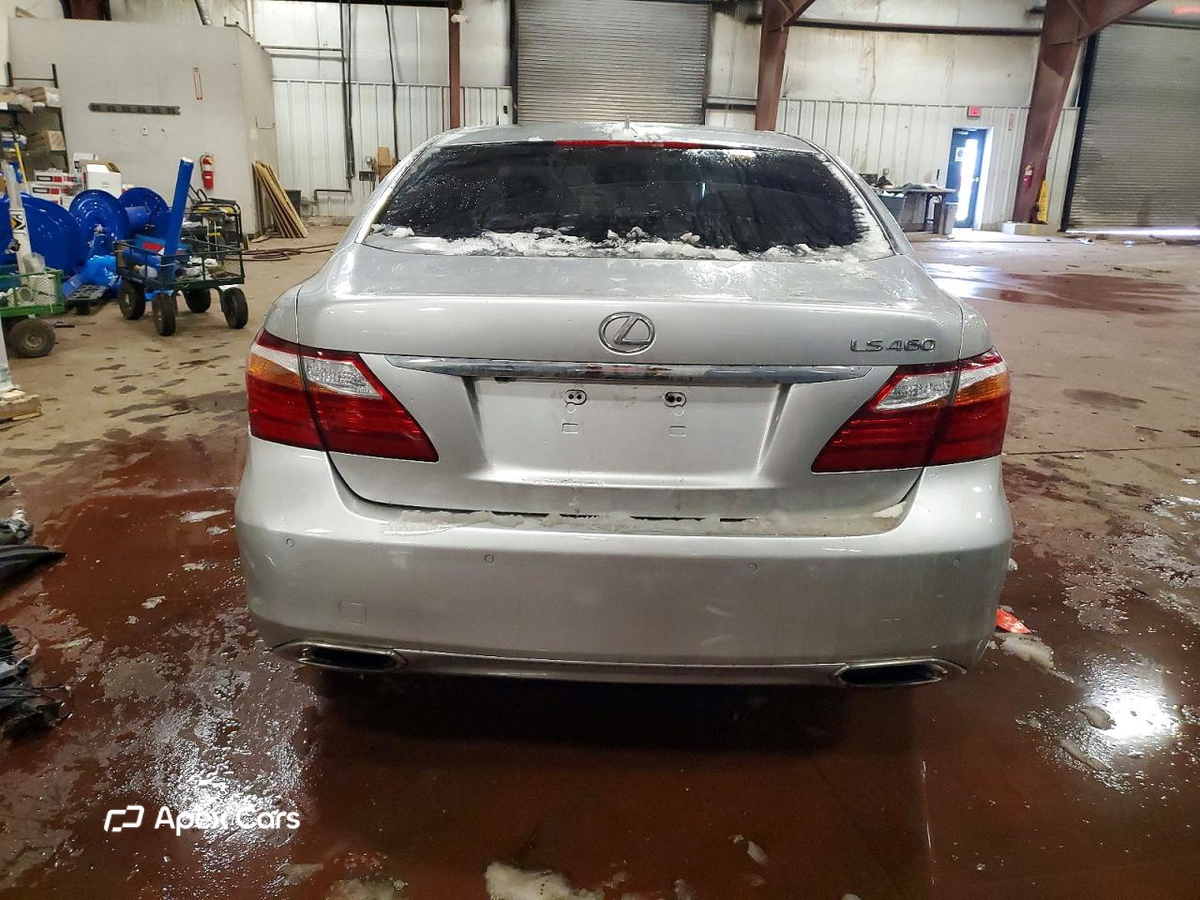 Lexus LS 2011