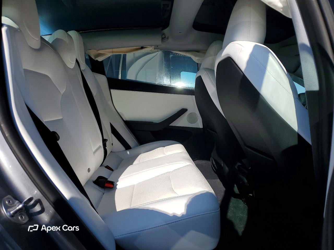 Tesla Model 3 2025