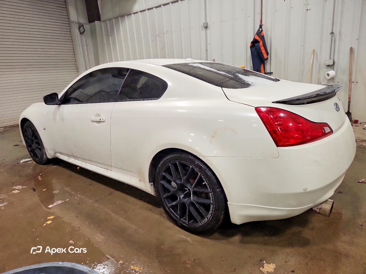 Infiniti Q60 2015