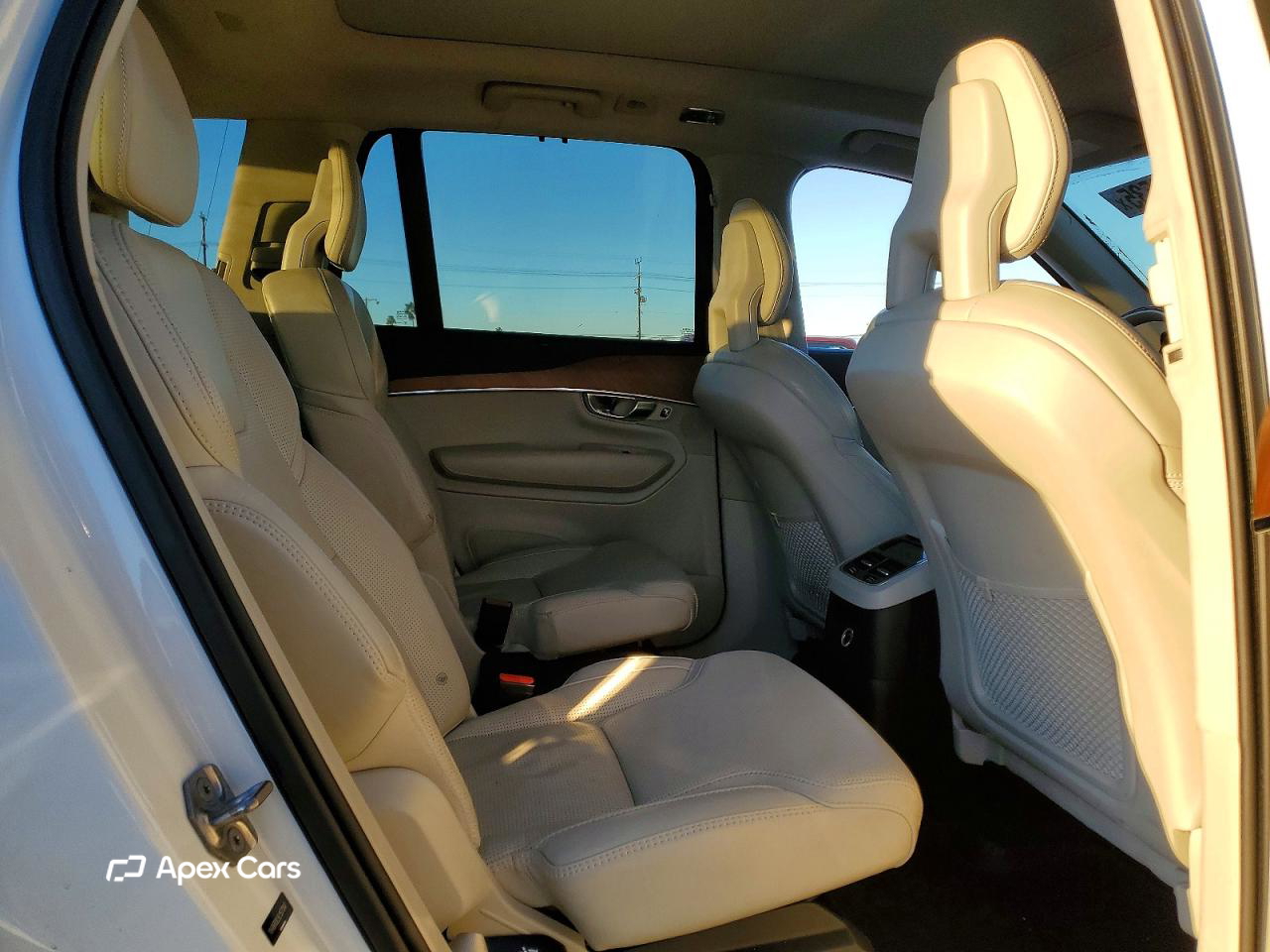 Volvo XC90 2020