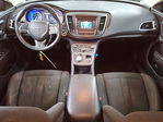 Chrysler 200 2017