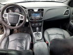 Chrysler 200 2012