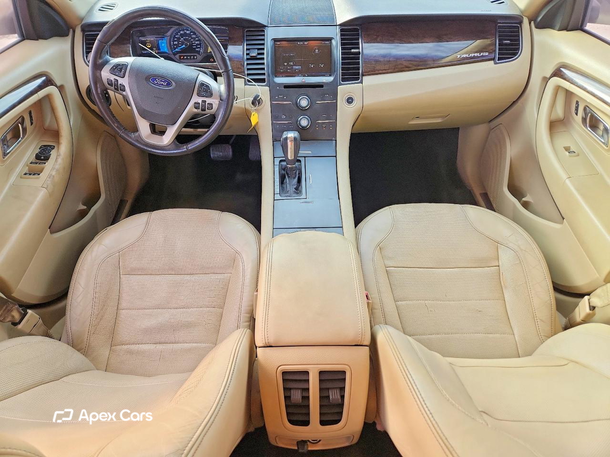 Ford Taurus 2013
