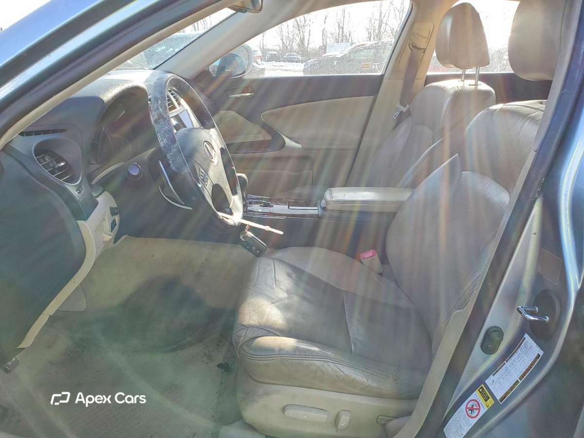 Lexus IS 2008