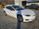 Tesla Model S 2016
